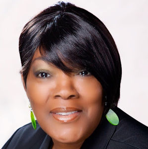 Meet your Posher, Patricia